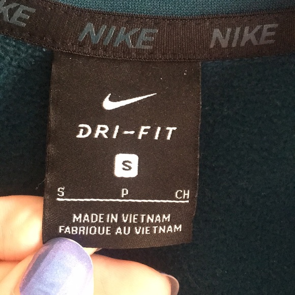 Men’s Dri-Fit Pullover - Picture 4 of 4